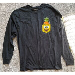 Nickelodeon NWOT Large SpongeBob SquarePants Black & Yellow Long Sleeve Shirt.